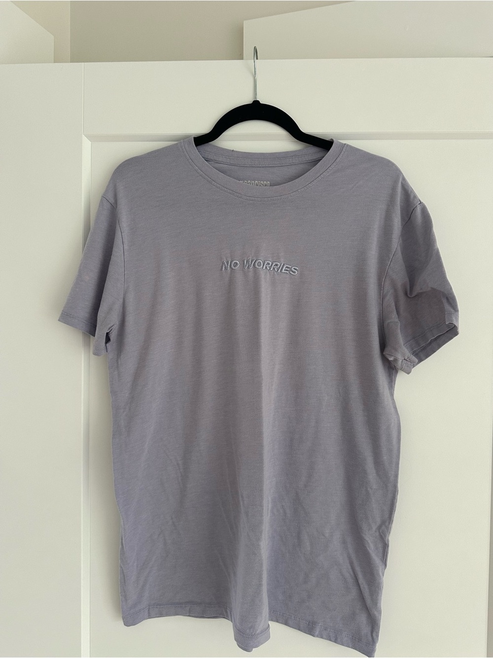 No Worries Embroidered Short-Sleeve T-Shirt — Light Lavender